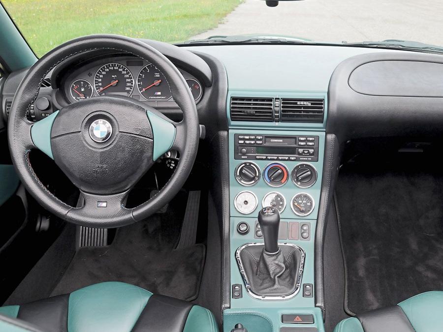 Торпедо BMW Z3 M Roadster (E36/7) 1996 года  (фото 4 из 37)